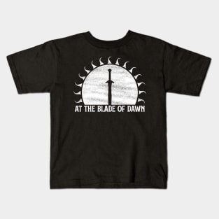 At the Blade of Dawn (White): Fantasy Design Kids T-Shirt